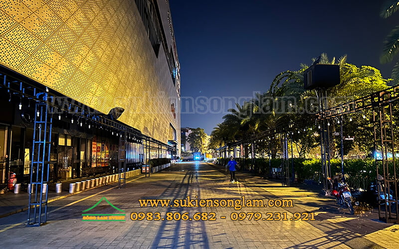Bảo trì nhà bạt lắp ghép sự kiện tại Gigamall Thủ Đức Tphcm Bảo trì nhà bạt lắp ghép sự kiện tại Gigamall Thủ Đức Tphcm