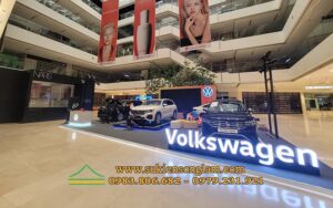 Cho thuê sân khấu làm sàn trưng bày xe tại Saigon Center TPHCM