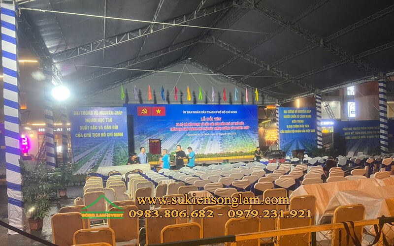 Cho thuê nhà bạt không gian tổ chức lễ đổi tên đường Cho thuê nhà bạt không gian tổ chức lễ đổi tên đường