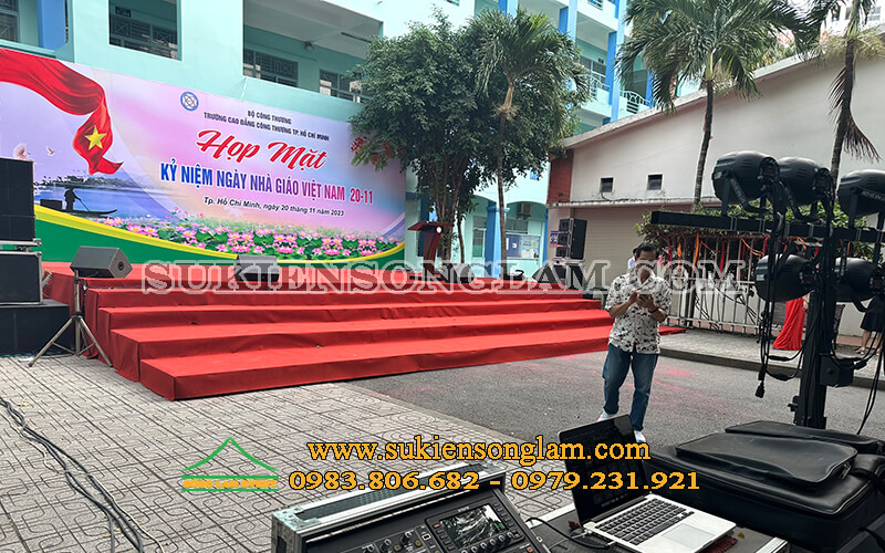 cho thuê sân khấu tổ chức họp mặt kỷ niệm CĐ Công Thương Tphcm cho thuê sân khấu tổ chức họp mặt kỷ niệm CĐ Công Thương Tphcm