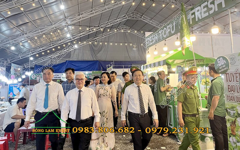 Cho thuê nhà bạt sự kiện lễ hội mua trái chín Bình Dương