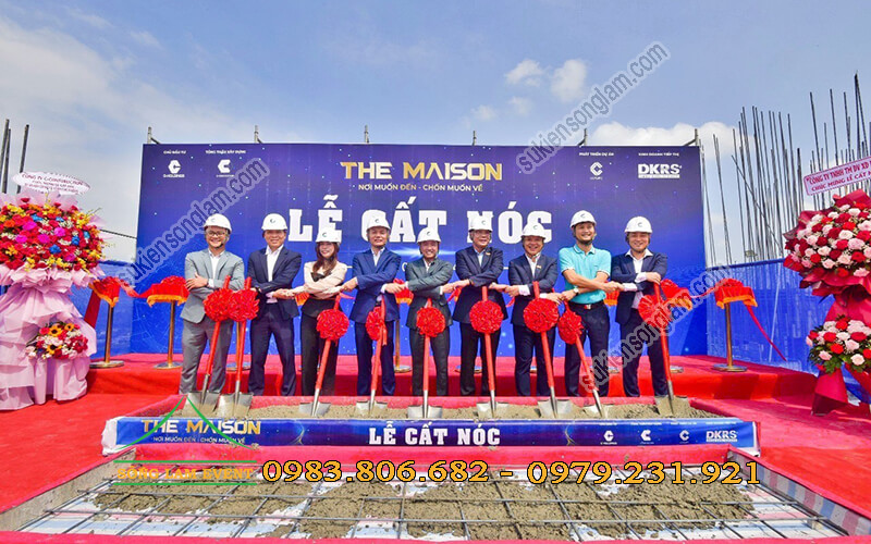 Cho thuê khung backdrop tổ chức Lễ cất nóc The Maison Bình Dương Cho thuê khung backdrop tổ chức Lễ cất nóc The Maison Bình Dương