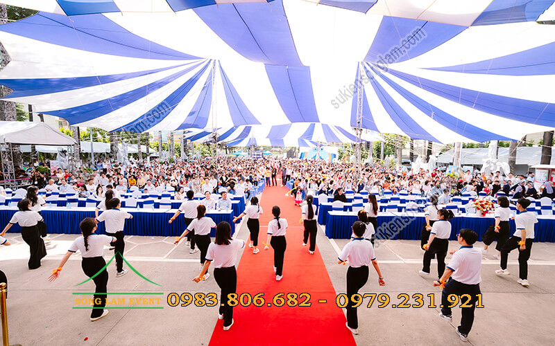 Cho thuê dù sự kiện lễ quan thầy di dân gp Vinh tại miền Nam Cho thuê dù sự kiện lễ quan thầy di dân gp Vinh tại miền Nam