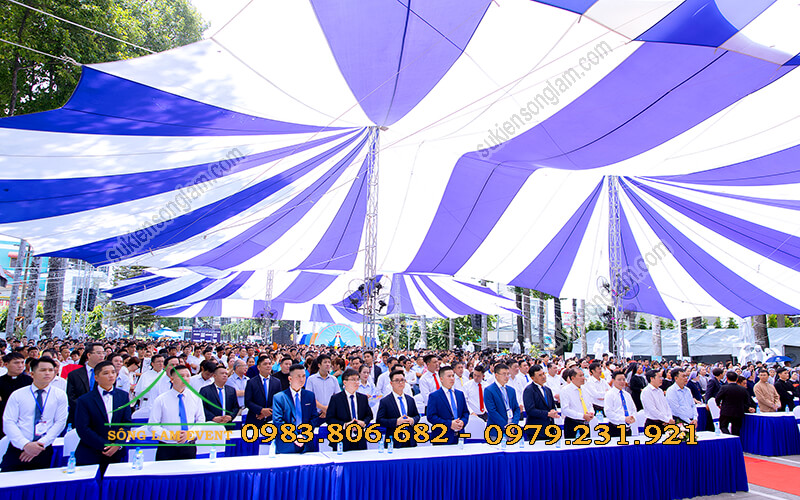 Cho thuê dù sự kiện lễ quan thầy di dân gp Vinh tại miền Nam Cho thuê dù sự kiện lễ quan thầy di dân gp Vinh tại miền Nam