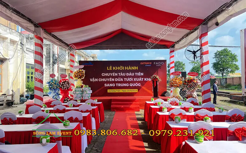 Cho thuê nhà bạt tổ chức Lễ khởi hành chuyến tàu vận chuyển dừa qua TQ