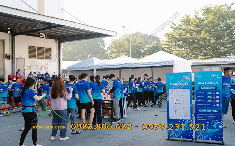 Cho thuê dù sự kiện tổ chức Spirit of Wipro Run 2024 Bình Dương