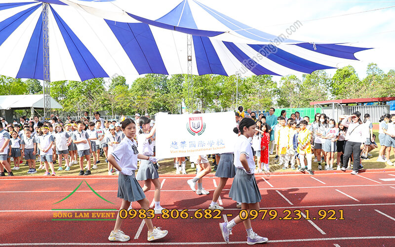 Cho thuê dù sự kiện Sport Day trường Việt Hoa Bình Dương Cho thuê dù sự kiện Sport Day trường Việt Hoa Bình Dương