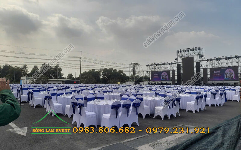 Cho thuê bàn ghế sự kiện Year End Party Terumo Đồng Nai Cho thuê bàn ghế sự kiện Year End Party Terumo Đồng Nai