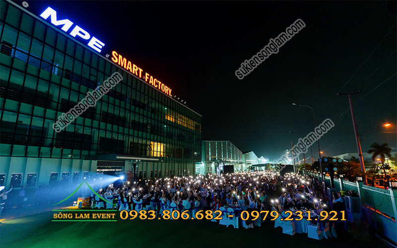 Cho thuê bàn ghế tổ chức sự kiện MPE chuyển đổi số chuyển đổi xanh tại Long An Cho thuê bàn ghế tổ chức sự kiện MPE chuyển đổi số chuyển đổi xanh tại Long An