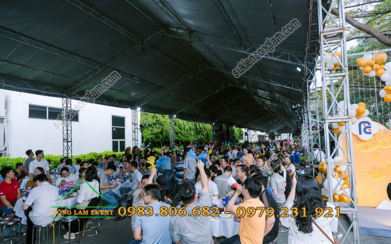 Cho thuê nhà bạt tổ chức tiệc tân niên tại Vsip Bình Dương Cho thuê nhà bạt tổ chức tiệc tân niên tại Vsip Bình Dương