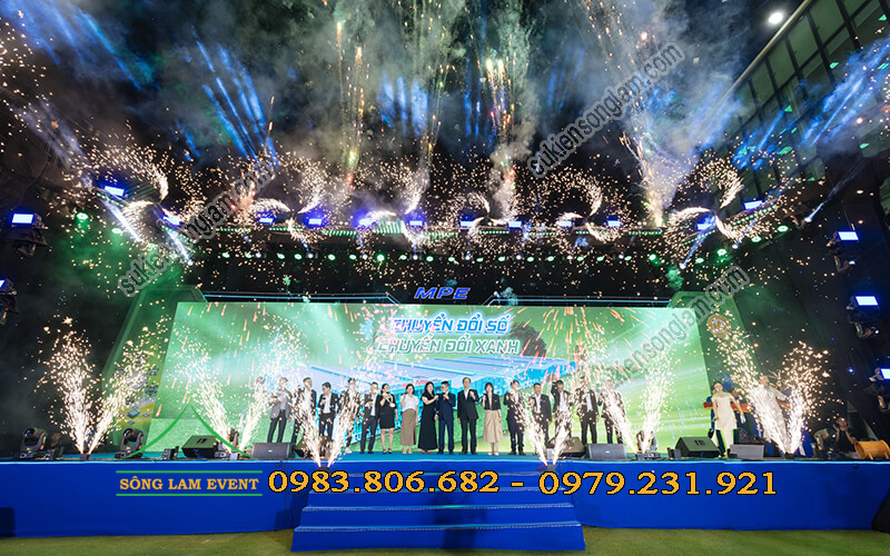 Cho thuê sân khấu tổ chức sự kiện MPE chuyển đổi số chuyển đổi xanh tại Long An Cho thuê sân khấu tổ chức sự kiện MPE chuyển đổi số chuyển đổi xanh tại Long An