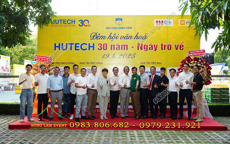 Cho thuê khung backdrop tổ chức Đêm hội văn hóa HUTECH 30 năm ngày trở về Cho thuê khung backdrop tổ chức Đêm hội văn hóa HUTECH 30 năm ngày trở về