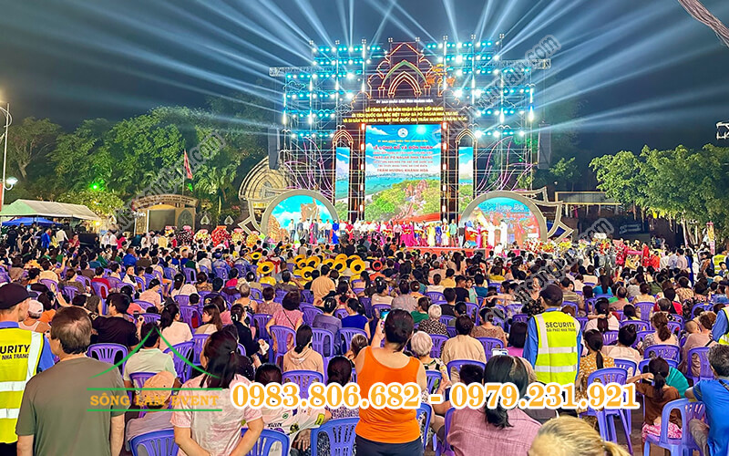 Lễ công bố và đón nhận bằng xếp hạng di tích quốc gia đặc biệt Tháp bà Pô Nagar Khánh Hòa Lễ công bố và đón nhận bằng xếp hạng di tích quốc gia đặc biệt Tháp bà Pô Nagar Khánh Hòa