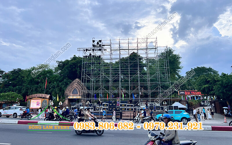 Lễ công bố và đón nhận bằng xếp hạng di tích quốc gia đặc biệt Tháp bà Pô Nagar Khánh Hòa Lễ công bố và đón nhận bằng xếp hạng di tích quốc gia đặc biệt Tháp bà Pô Nagar Khánh Hòa