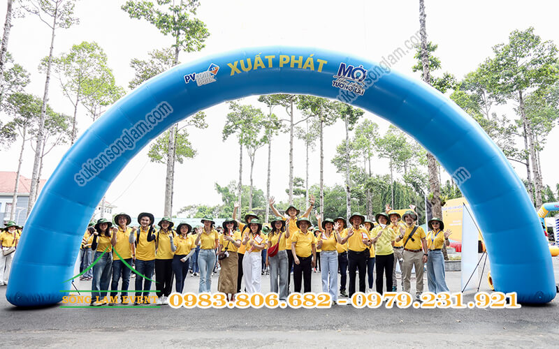 Cho thuê cổng hơi sự kiện tổ chức Ngày hội văn hóa PVCOMBANK 2025 TPHCM