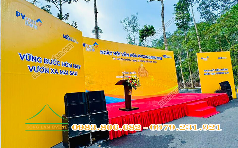Cho thuê sân khấu sự kiện tổ chức Ngày hội văn hóa PVCOMBANK 2025 TPHCM