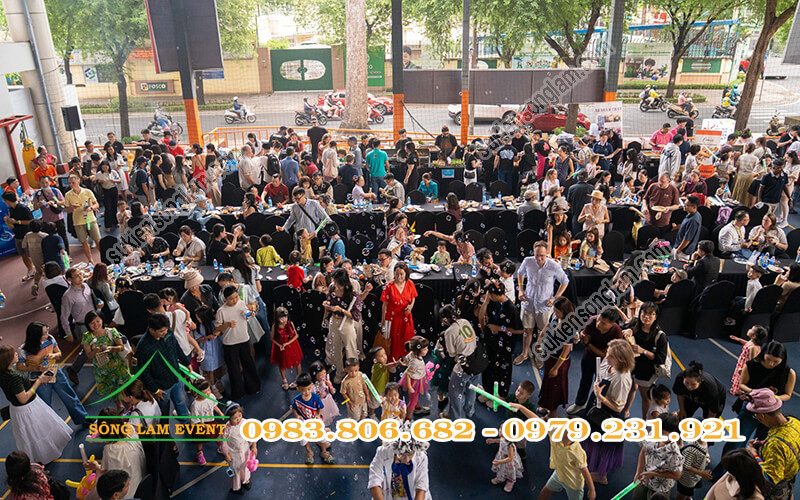 Cho thuê bàn ghế sự kiện tại Buổi hòa nhạc kỷ niệm 10 năm trường Anne Hill