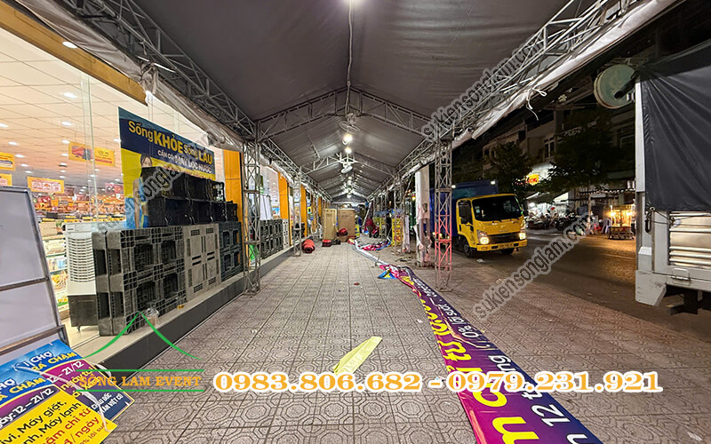 Cho thuê nhà bạt tổ chức hoạt động mùa lễ hội 2025 của Điện Máy Xanh Cho thuê nhà bạt tổ chức hoạt động mùa lễ hội 2025 của Điện Máy Xanh