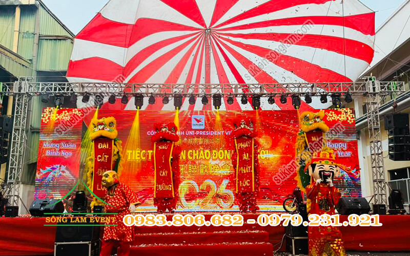 Cho thuê dù sự kiện tổ chức tiệc tất niên công ty Uni - President Việt Nam TPHCM
