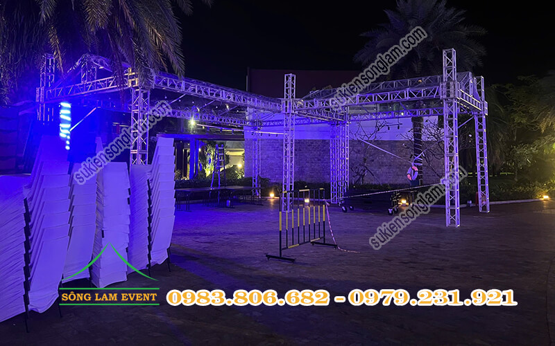 Cho thuê nhà bạt truss nhôm tổ chức Midnight in Blu tại Radisson Blu Resort Phú Quốc