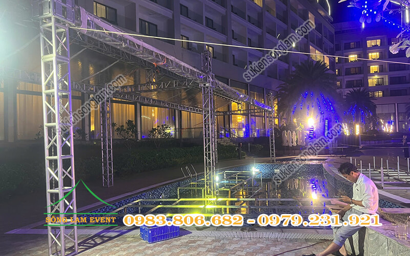 Cho thuê nhà bạt truss nhôm tổ chức Midnight in Blu tại Radisson Blu Resort Phú Quốc