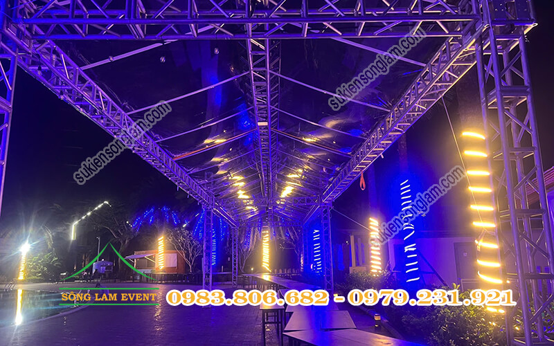Cho thuê nhà bạt truss nhôm tổ chức Midnight in Blu tại Radisson Blu Resort Phú Quốc