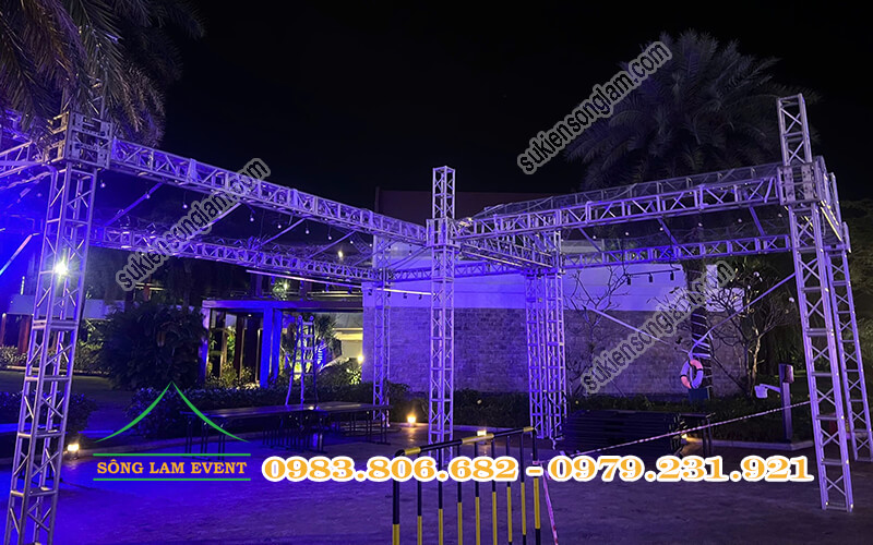 Cho thuê nhà bạt truss nhôm tổ chức Midnight in Blu tại Radisson Blu Resort Phú Quốc