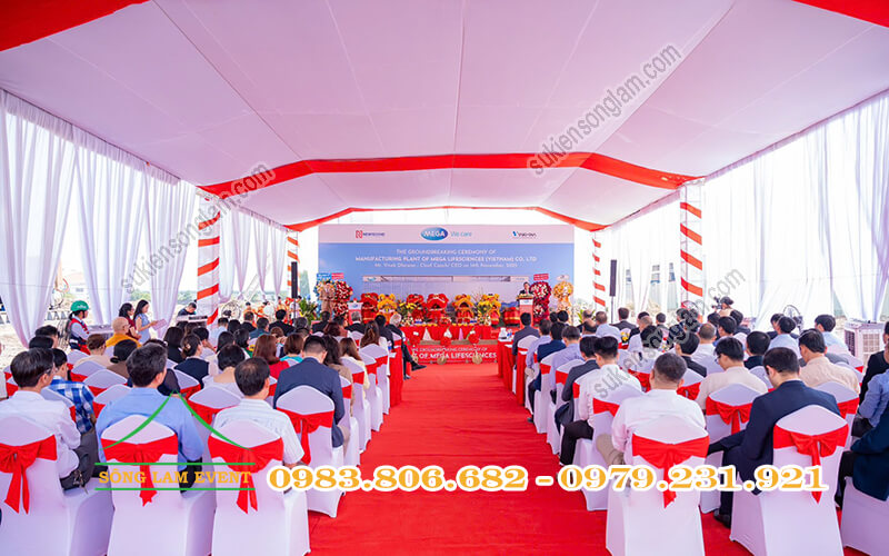 nhà bạt không gian