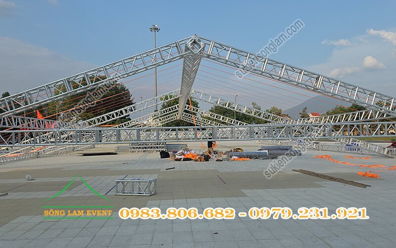 Quy trình lắp đặt nhà bạt không gian Quy trình lắp đặt nhà bạt không gian