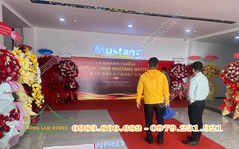 Cho thuê bakdrop sự kiện tổ chức Lễ khánh thành công ty Mustang Battery