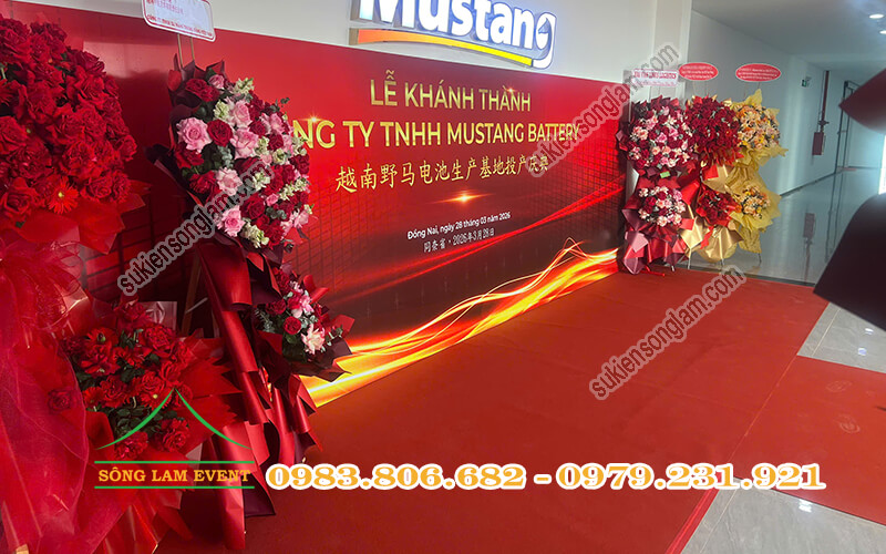 Cho thuê bakdrop sự kiện tổ chức Lễ khánh thành công ty Mustang Battery