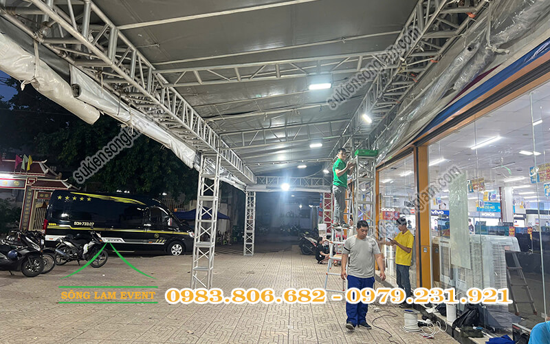 Cho thuê nhà bạt tổ chức sự kiện lễ hội của Điện Máy Xanh