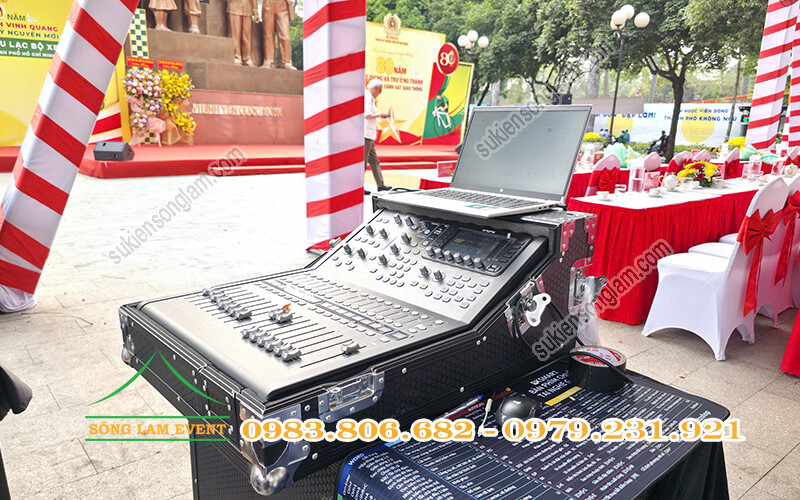 Kho xưởng thiết bị sự kiện và nhà bạt Sông Lam