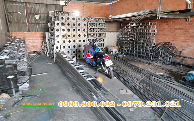 Kho xưởng thiết bị sự kiện và nhà bạt Sông Lam