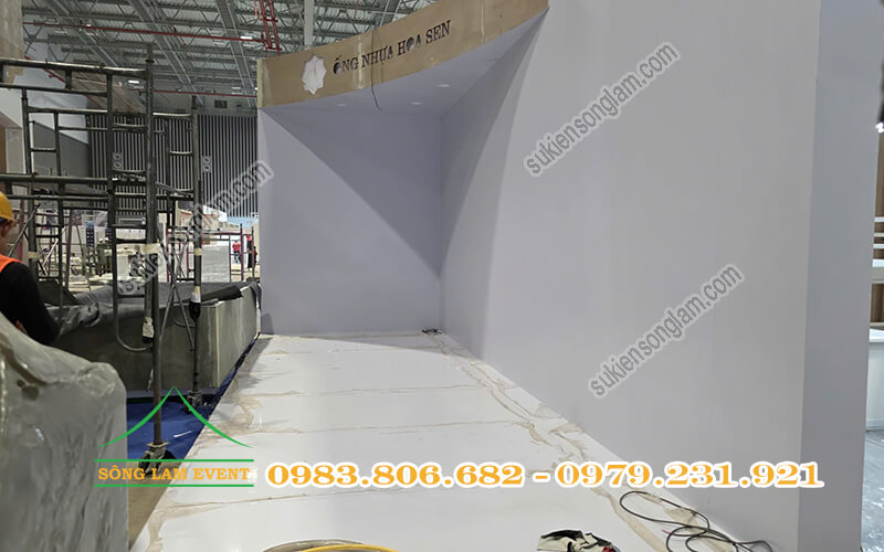Thiết kế thi công gian hàng triển lãm nhựa Hoa Sen tại Vietfish 2026