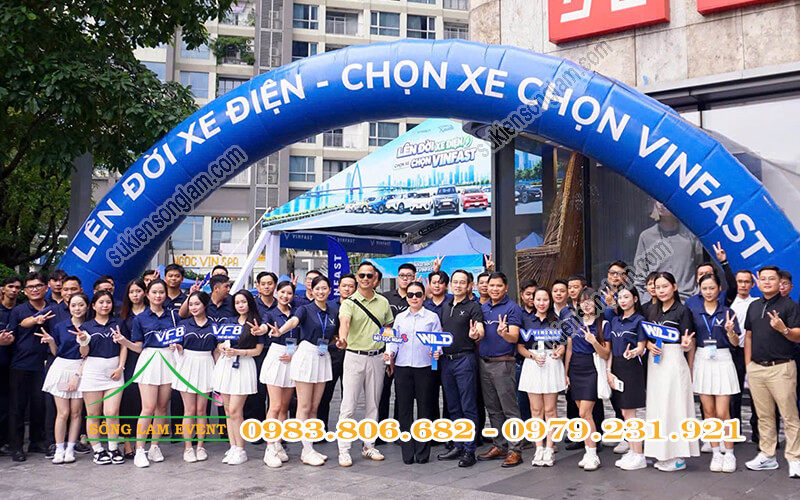Cho thuê nhà bạt tổ chức sự kiện Trưng bày và lái thử xe Vinfast tại Landmark 81 TPHCM Cho thuê nhà bạt tổ chức sự kiện Trưng bày và lái thử xe Vinfast tại Landmark 81 TPHCM
