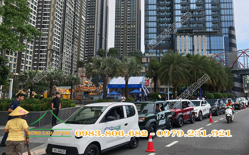 Cho thuê nhà bạt tổ chức sự kiện Trưng bày và lái thử xe Vinfast tại Landmark 81 TPHCM Cho thuê nhà bạt tổ chức sự kiện Trưng bày và lái thử xe Vinfast tại Landmark 81 TPHCM