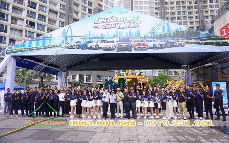 Cho thuê nhà bạt tổ chức sự kiện Trưng bày và lái thử xe Vinfast tại Landmark 81 TPHCM Cho thuê nhà bạt tổ chức sự kiện Trưng bày và lái thử xe Vinfast tại Landmark 81 TPHCM
