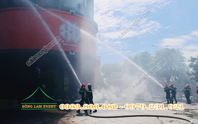 Cho thuê nhà bạt tổ chức Thực tập phương án chữa cháy, CHCN tại tổ hợp khách sạn Mường Thanh Khánh Hòa