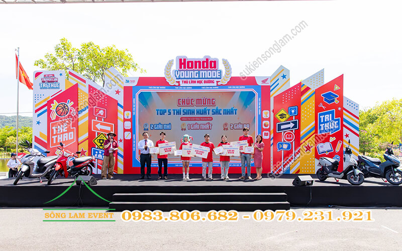 Cho thuê sân khấu tổ chức sự kiện Honda Young Mode 2026 tại ĐH Thái Bình Dương Khánh Hòa